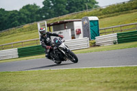 enduro-digital-images;event-digital-images;eventdigitalimages;mallory-park;mallory-park-photographs;mallory-park-trackday;mallory-park-trackday-photographs;no-limits-trackdays;peter-wileman-photography;racing-digital-images;trackday-digital-images;trackday-photos